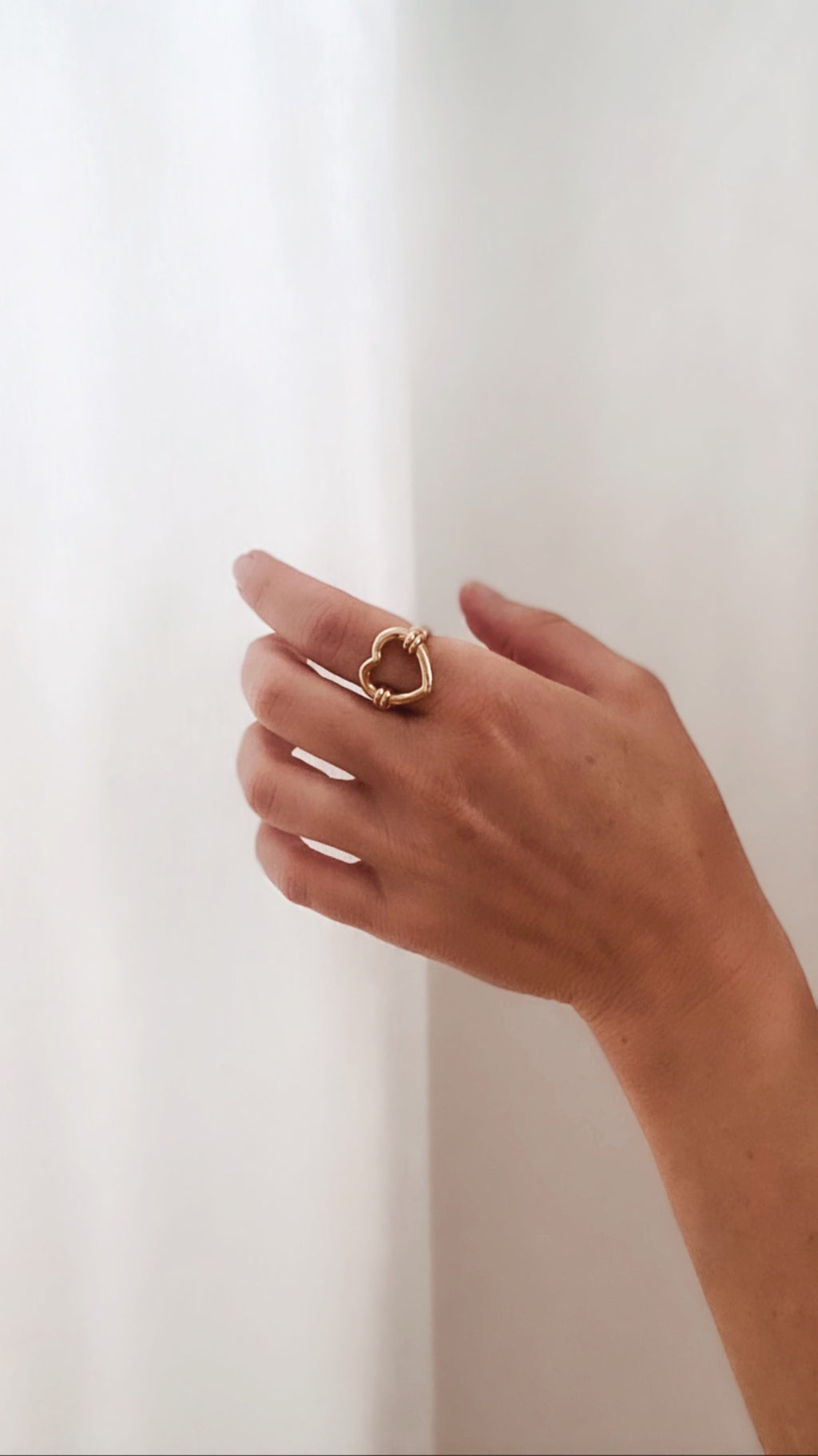 Bague coeur noué